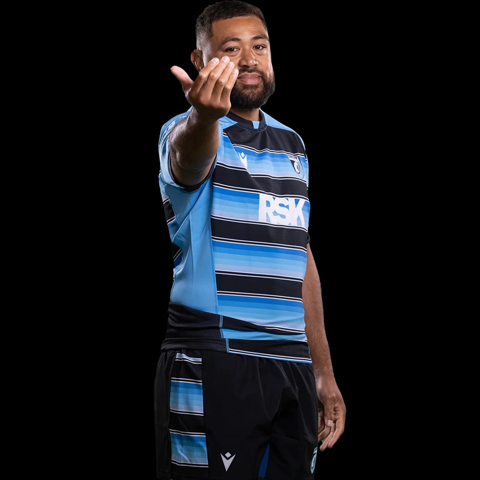 Taulupe Faletau promo